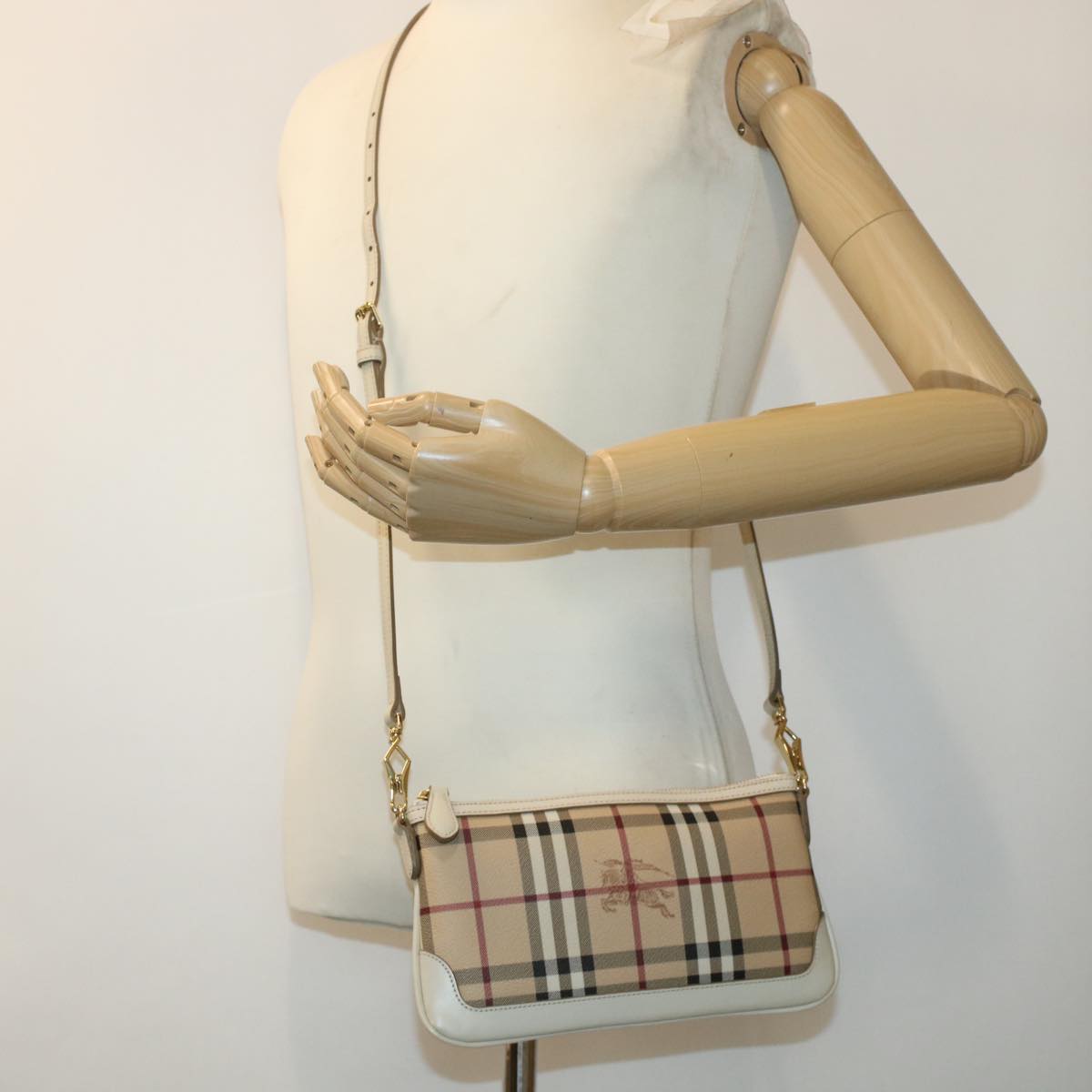 BURBERRY Nova Check Shoulder Bag PVC Leather Beige Auth yk7206