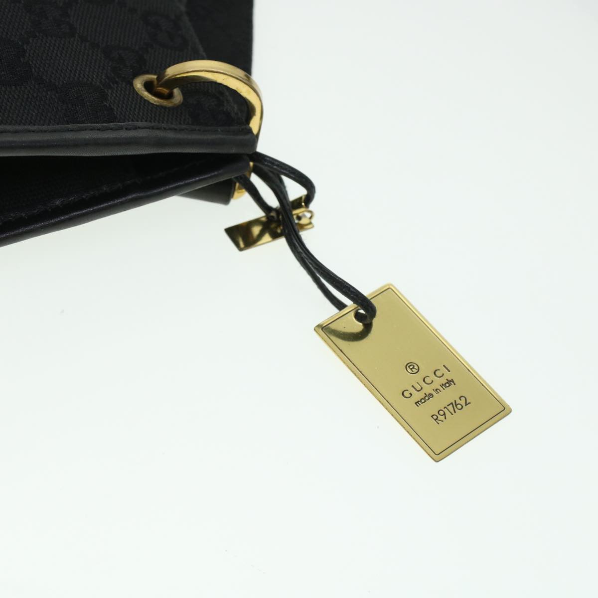 GUCCI GG Canvas Shoulder Bag Black 91762 Auth yk7260