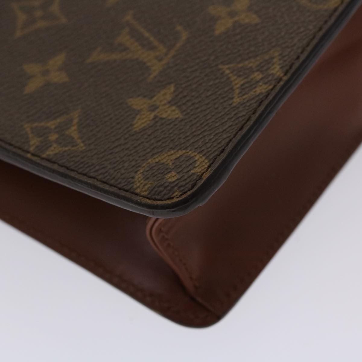 LOUIS VUITTON Monogram Pochette Homme Clutch Bag M51795 LV Auth yk7377B