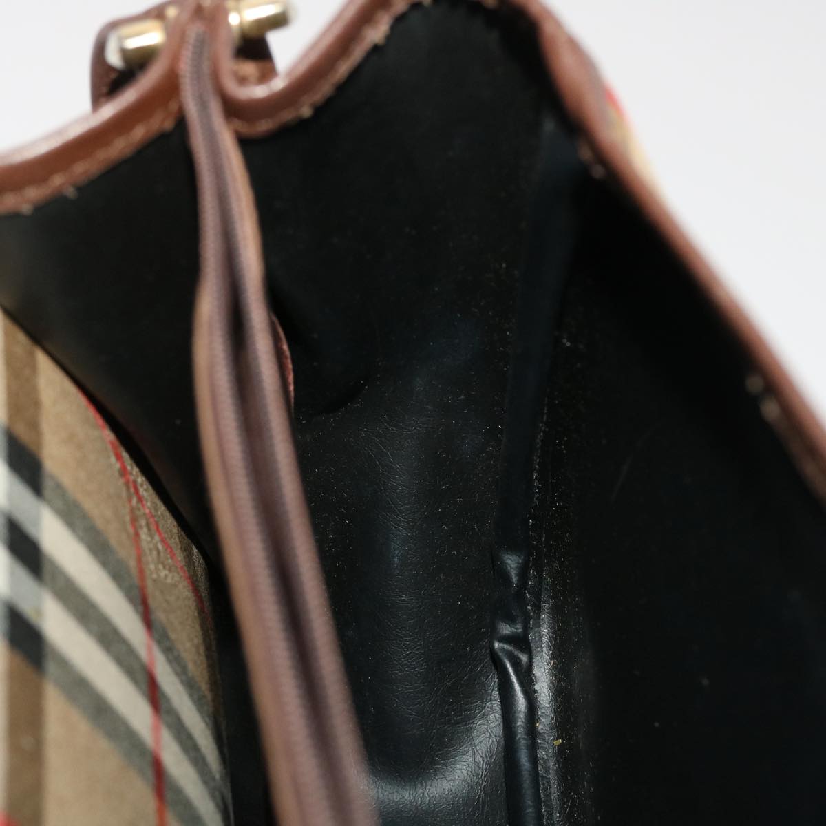 Burberrys Nova Check Shoulder Bag Canvas Brown Black Red Auth yk7657B
