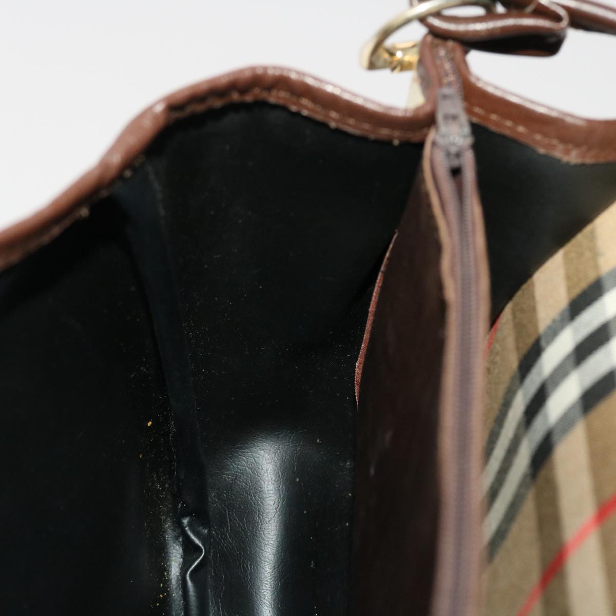 Burberrys Nova Check Shoulder Bag Canvas Brown Black Red Auth yk7657B