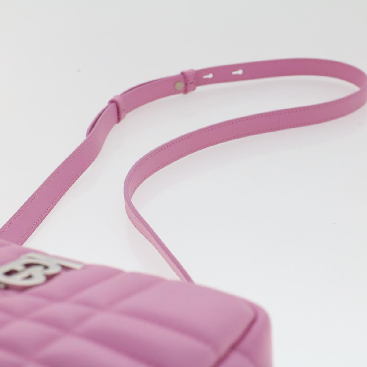 BURBERRY LOLA Quilted Chain Camera Shoulder Bag Leather Pink Auth yk7876