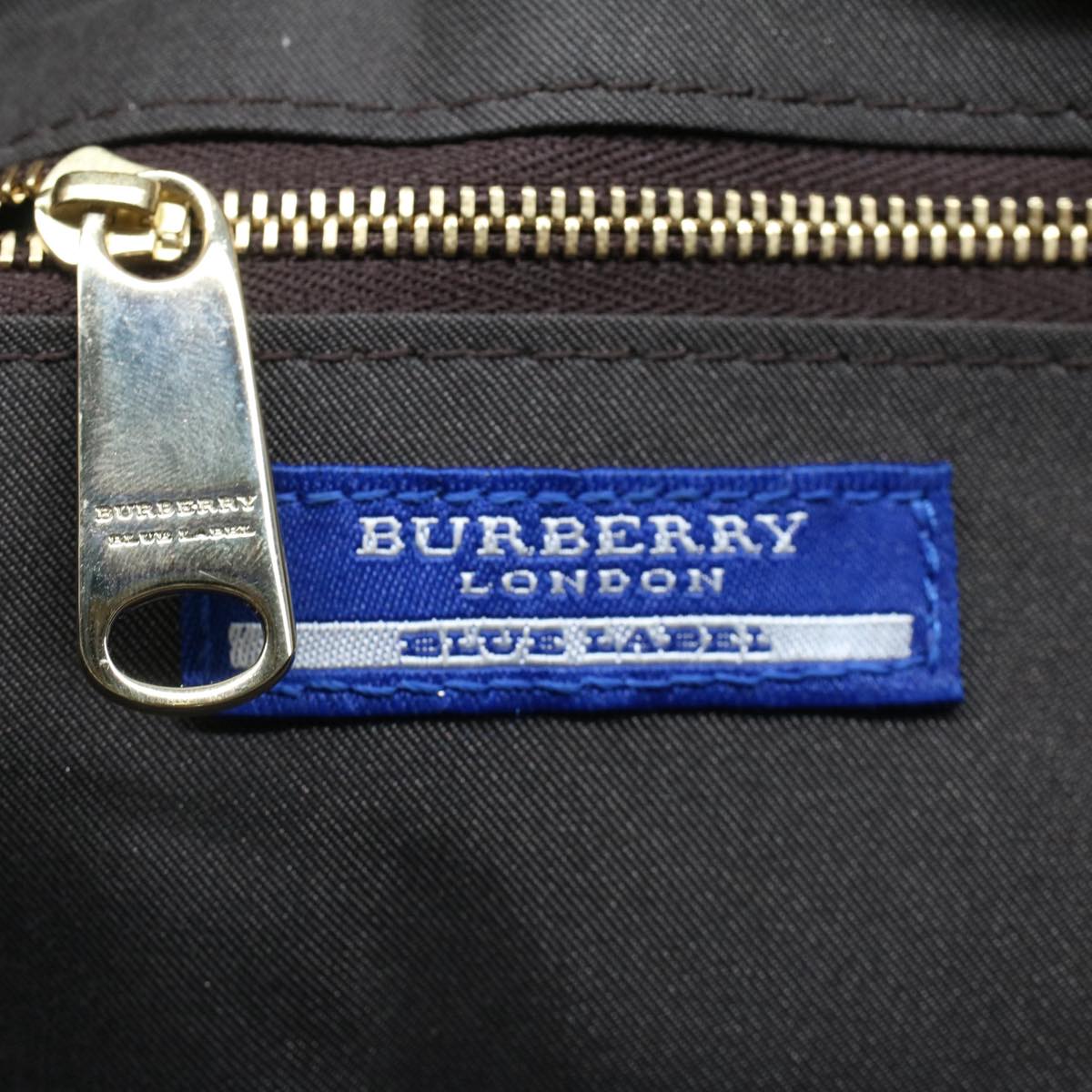 BURBERRY Chain Blue Label Shoulder Bag Leather Gold Tone Auth yk8274