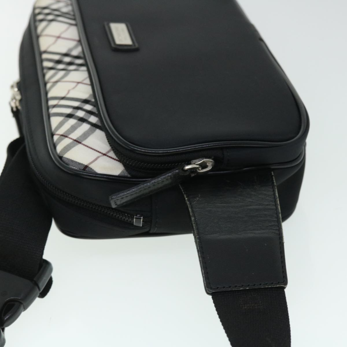 BURBERRY Nova Check Black Label Body Bag Nylon Black Auth yk8349