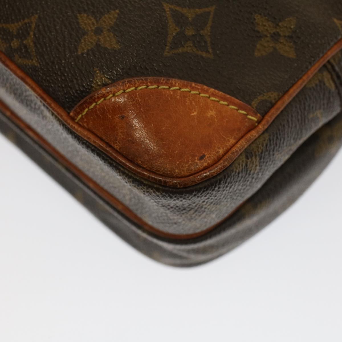 LOUIS VUITTON Monogram Amazon Shoulder Bag M45236 LV Auth yk8366B