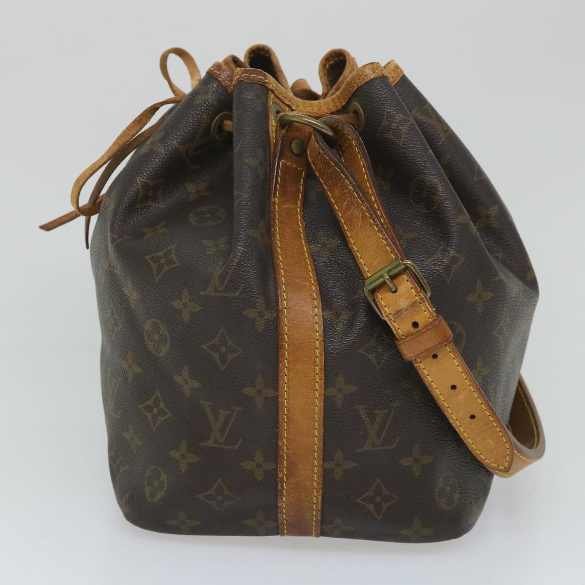 LOUIS VUITTON Monogram Petit Noe Shoulder Bag M42226 LV Auth yk8767