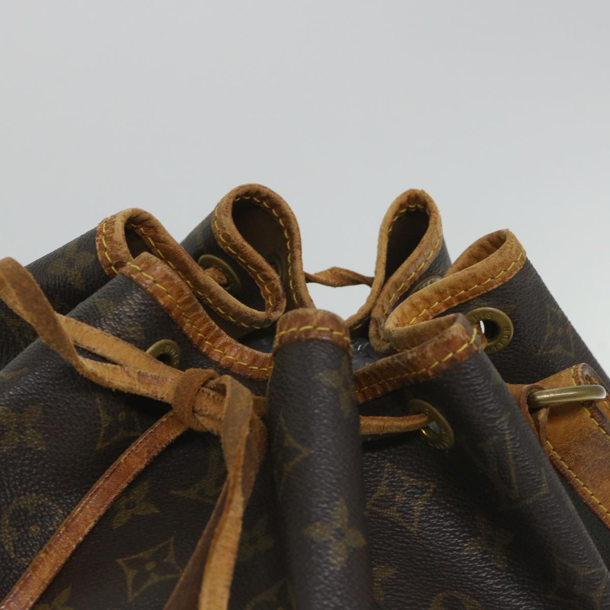 LOUIS VUITTON Monogram Petit Noe Shoulder Bag M42226 LV Auth yk8767