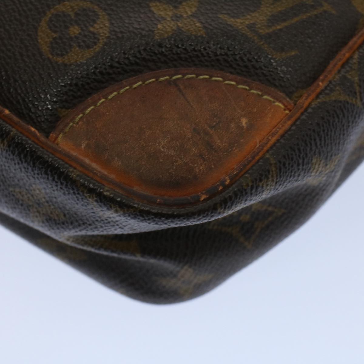 LOUIS VUITTON Monogram Danube MM Shoulder Bag M45264 LV Auth yk8805