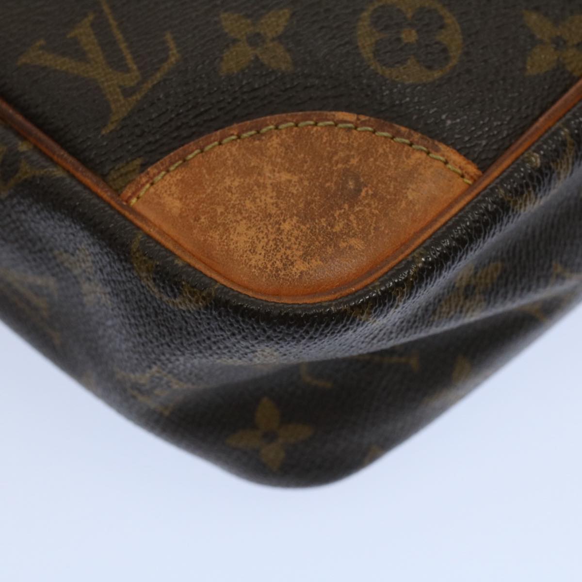 LOUIS VUITTON Monogram Danube MM Shoulder Bag M45264 LV Auth yk8805