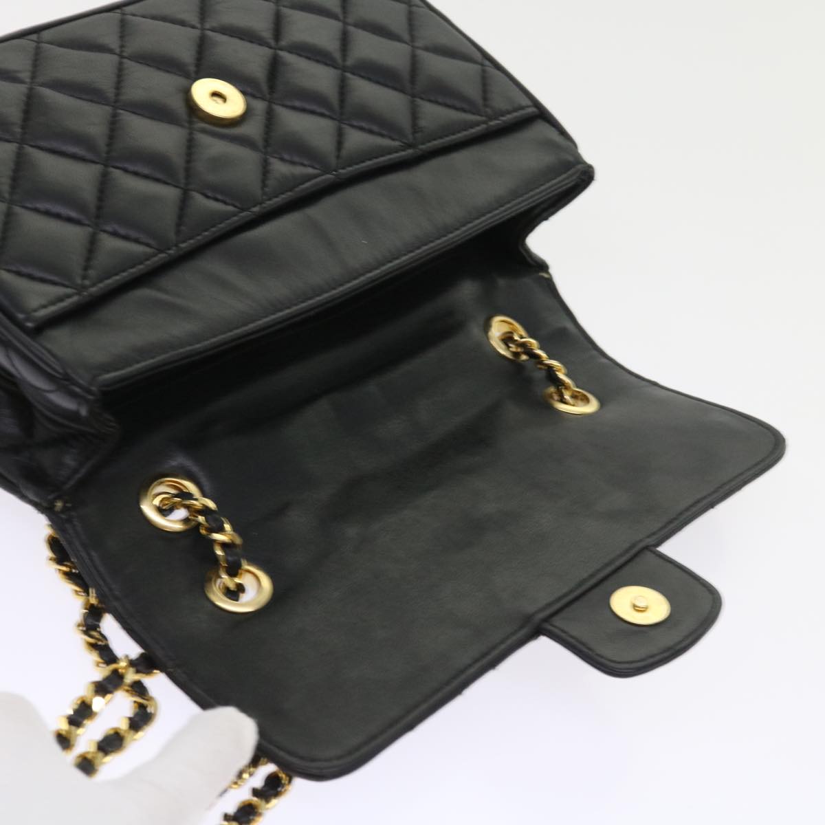 GIVENCHY Quilted Chain Shoulder Bag Leather Black Auth yk9058