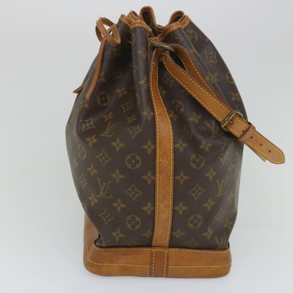 LOUIS VUITTON Monogram Noe Shoulder Bag M42224 LV Auth yk9174