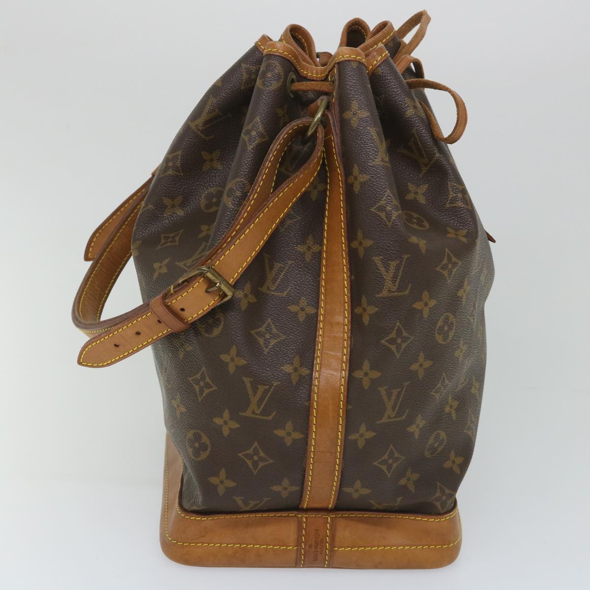 LOUIS VUITTON Monogram Noe Shoulder Bag M42224 LV Auth yk9174