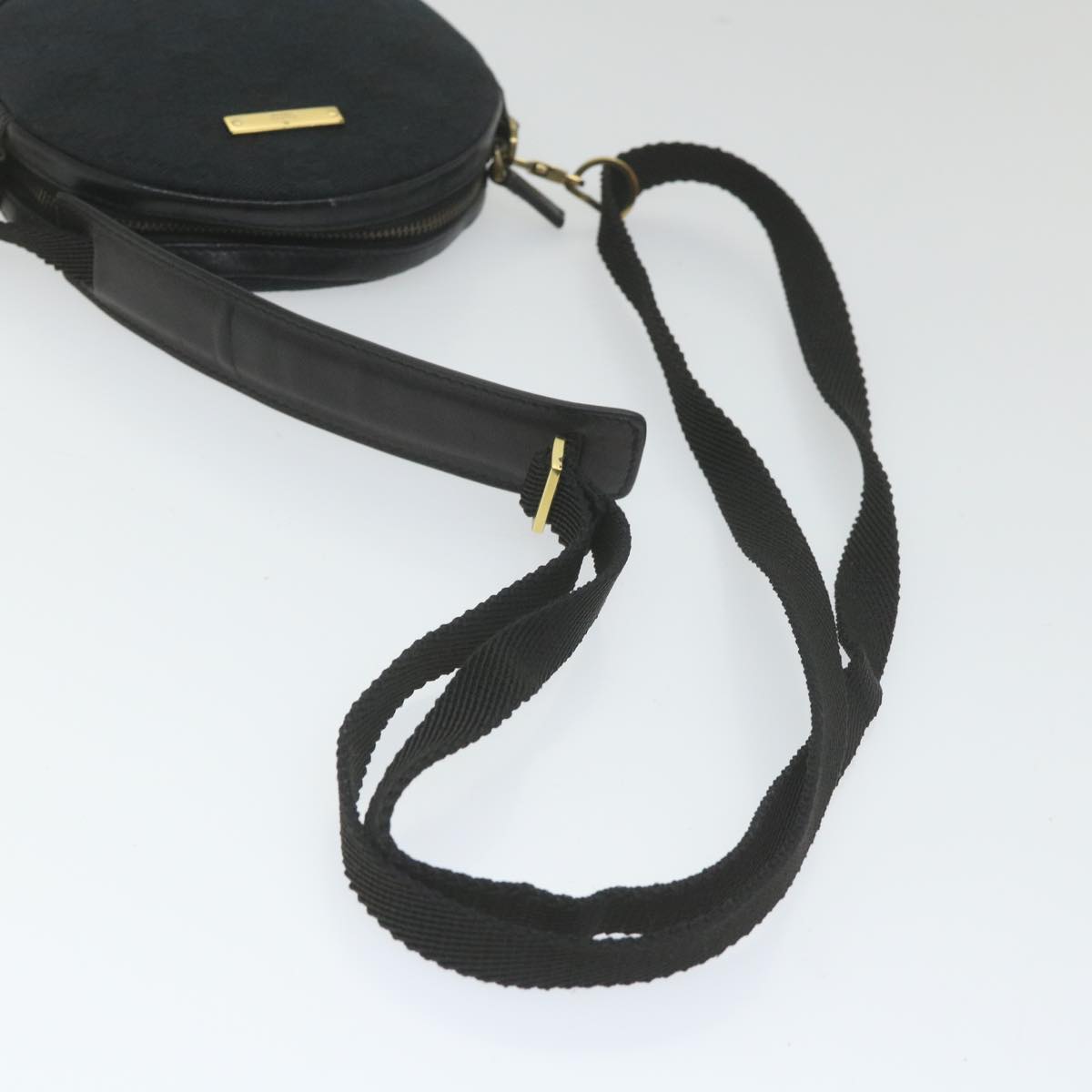 GUCCI GG Canvas Shoulder Bag Black 90700 Auth yk9278