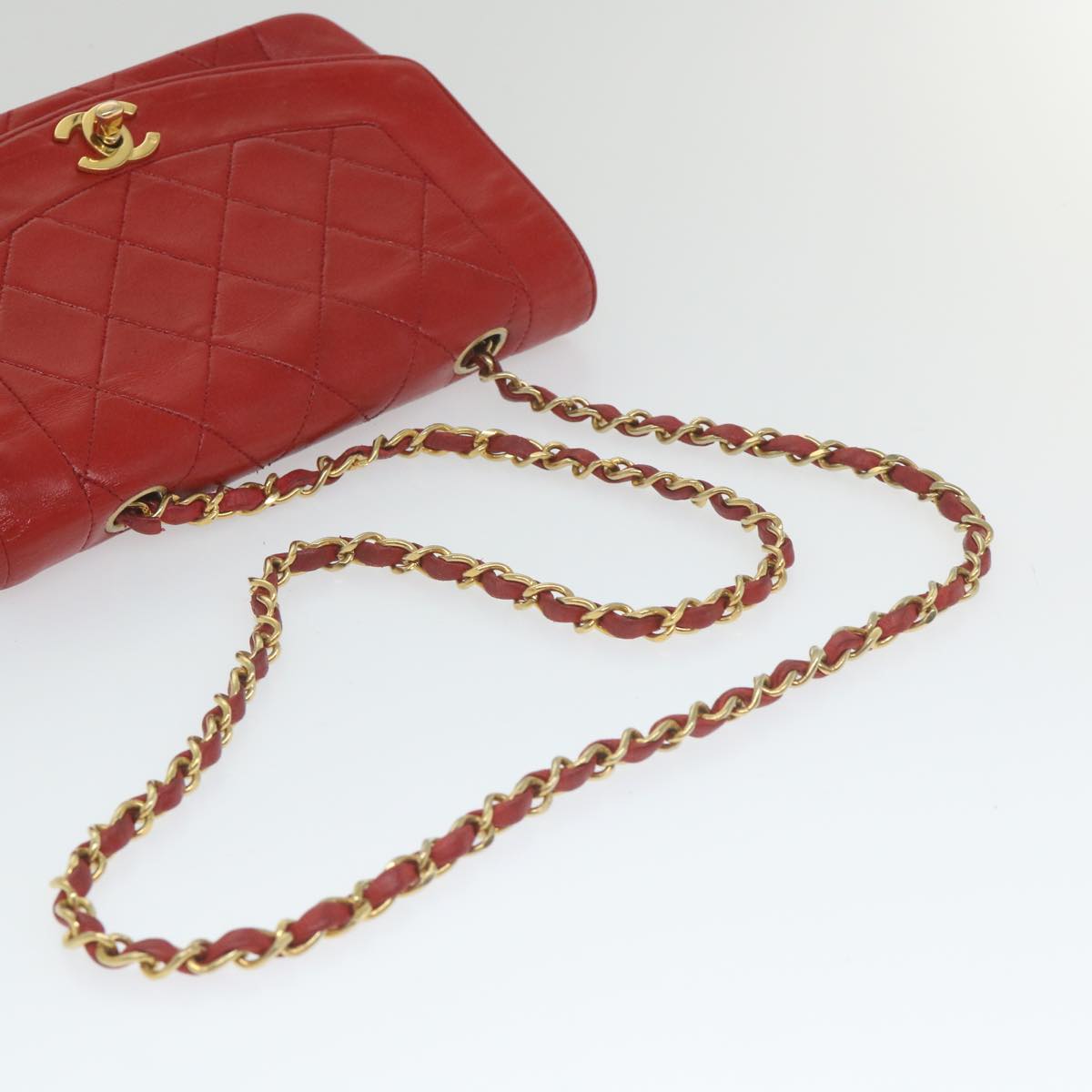 CHANEL Turn Lock Chain Diana Shoulder Bag Lamb Skin Red CC Auth yk9326