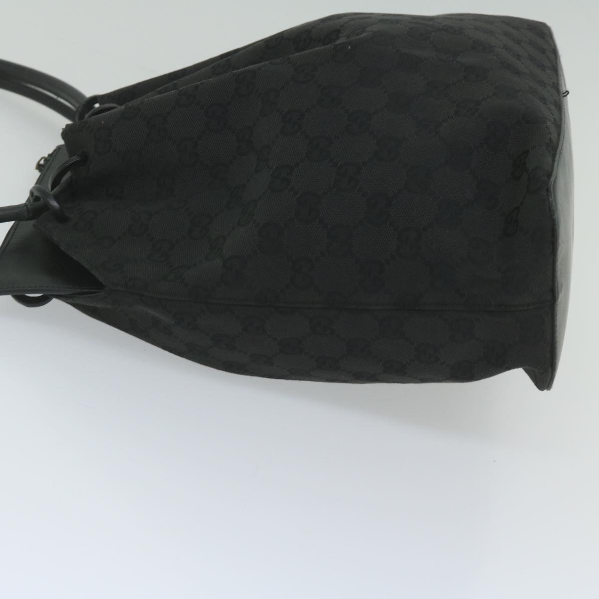 GUCCI GG Canvas Shoulder Bag Black 90644 Auth yk9618