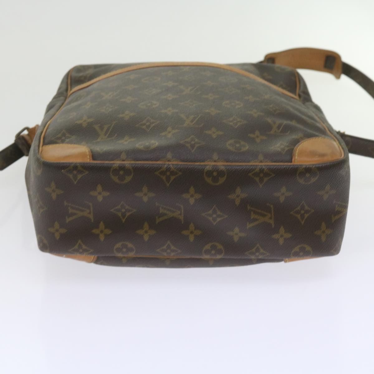 LOUIS VUITTON Monogram Danube GM Shoulder Bag M45262 LV Auth yk9665