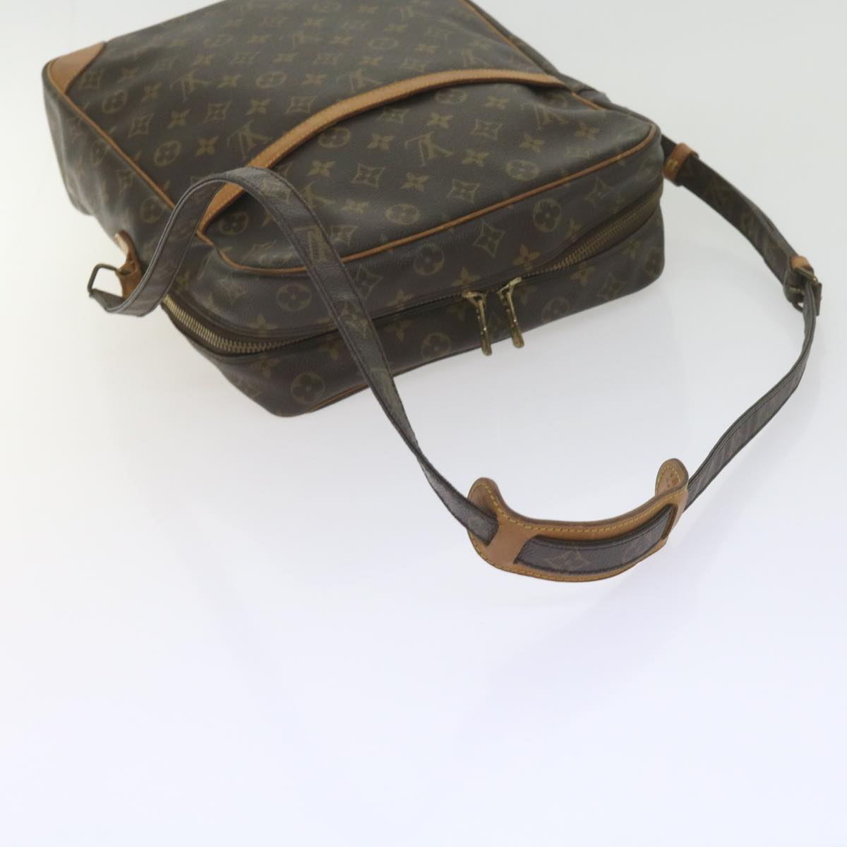 LOUIS VUITTON Monogram Danube GM Shoulder Bag M45262 LV Auth yk9665