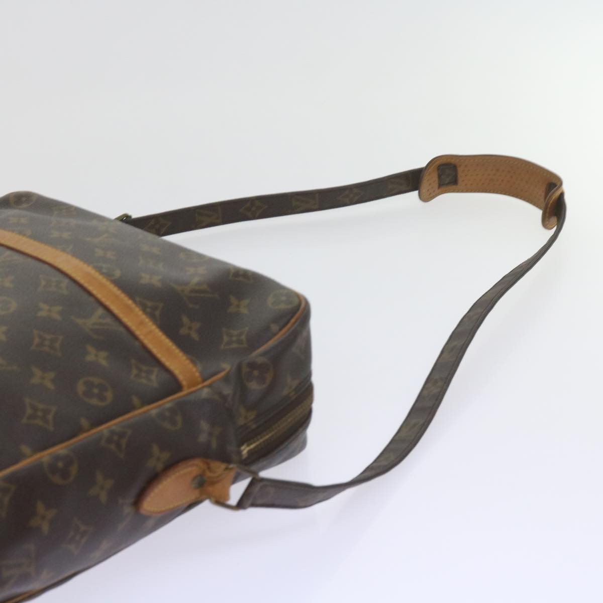 LOUIS VUITTON Monogram Danube GM Shoulder Bag M45262 LV Auth yk9665