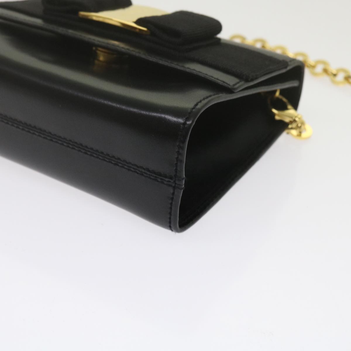 Salvatore Ferragamo Chain Shoulder Bag Leather Black Auth yk9918