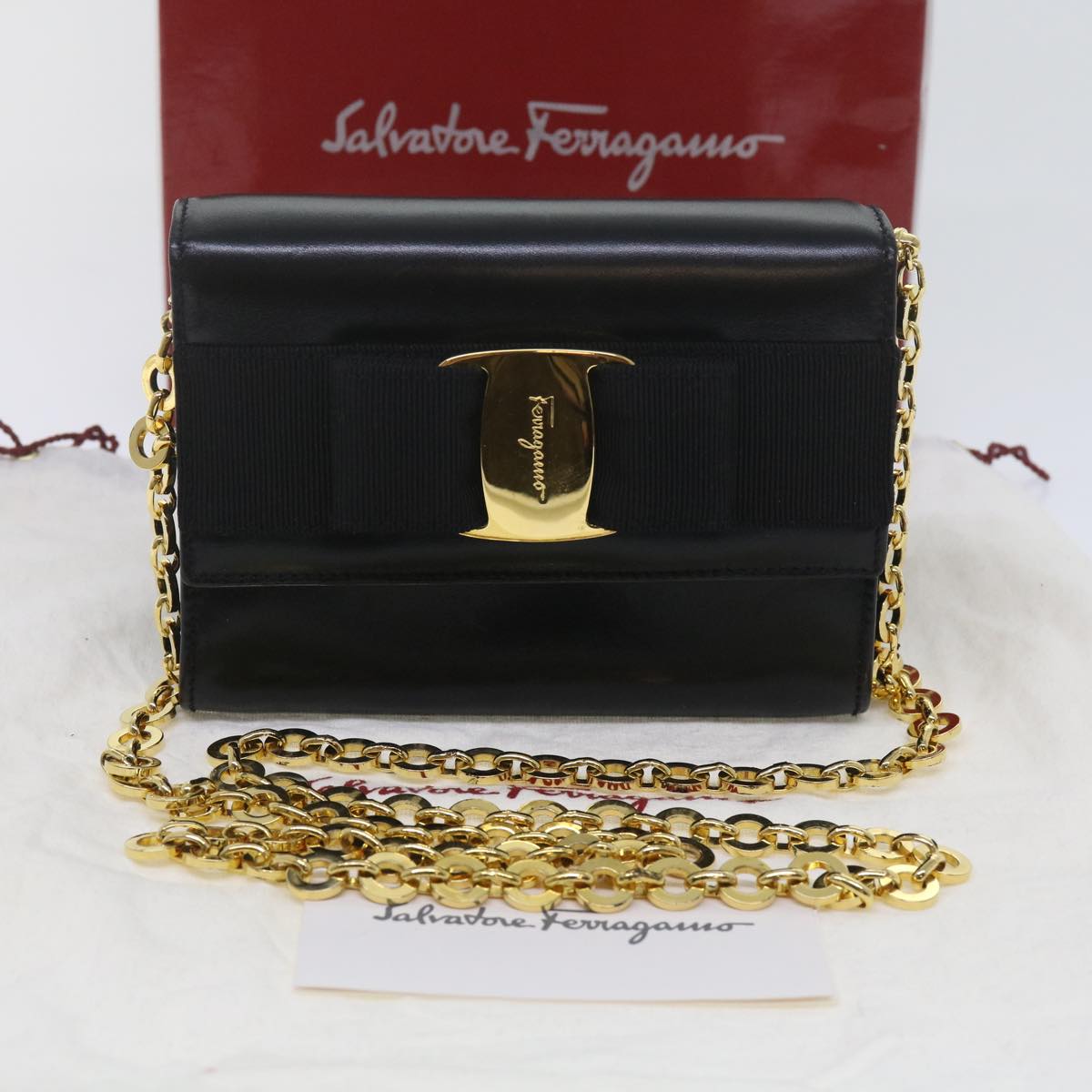 Salvatore Ferragamo Chain Shoulder Bag Leather Black Auth yk9918