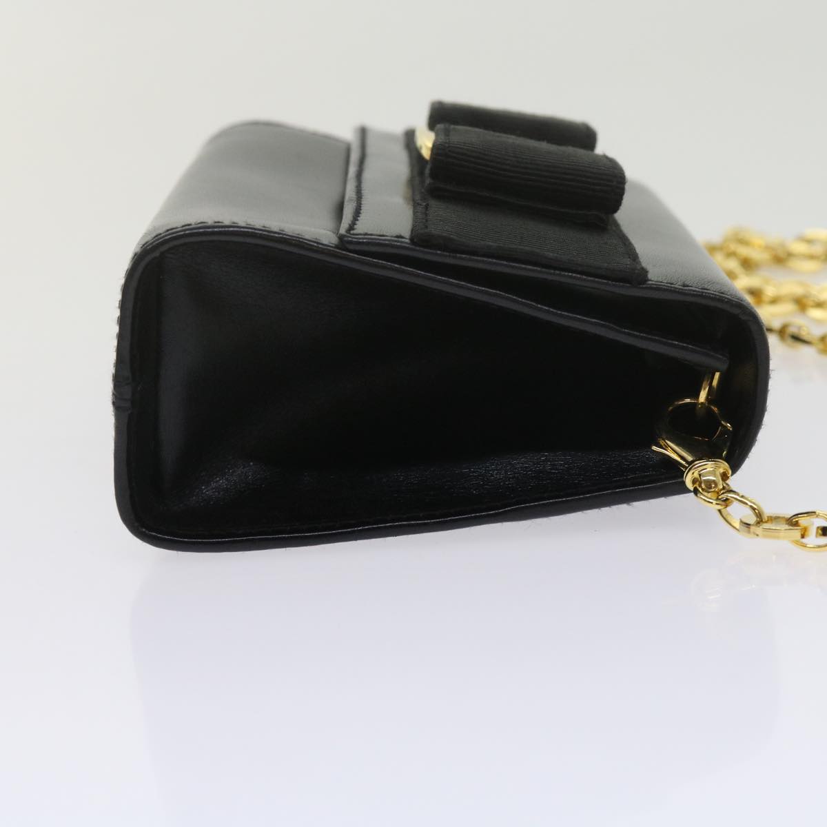 Salvatore Ferragamo Chain Shoulder Bag Leather Black Auth yk9918