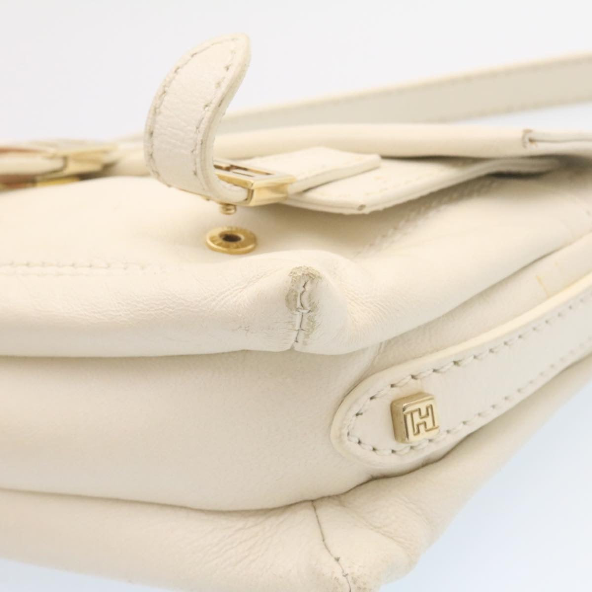 FENDI Shoulder Bag Leather White Gold Auth yt530