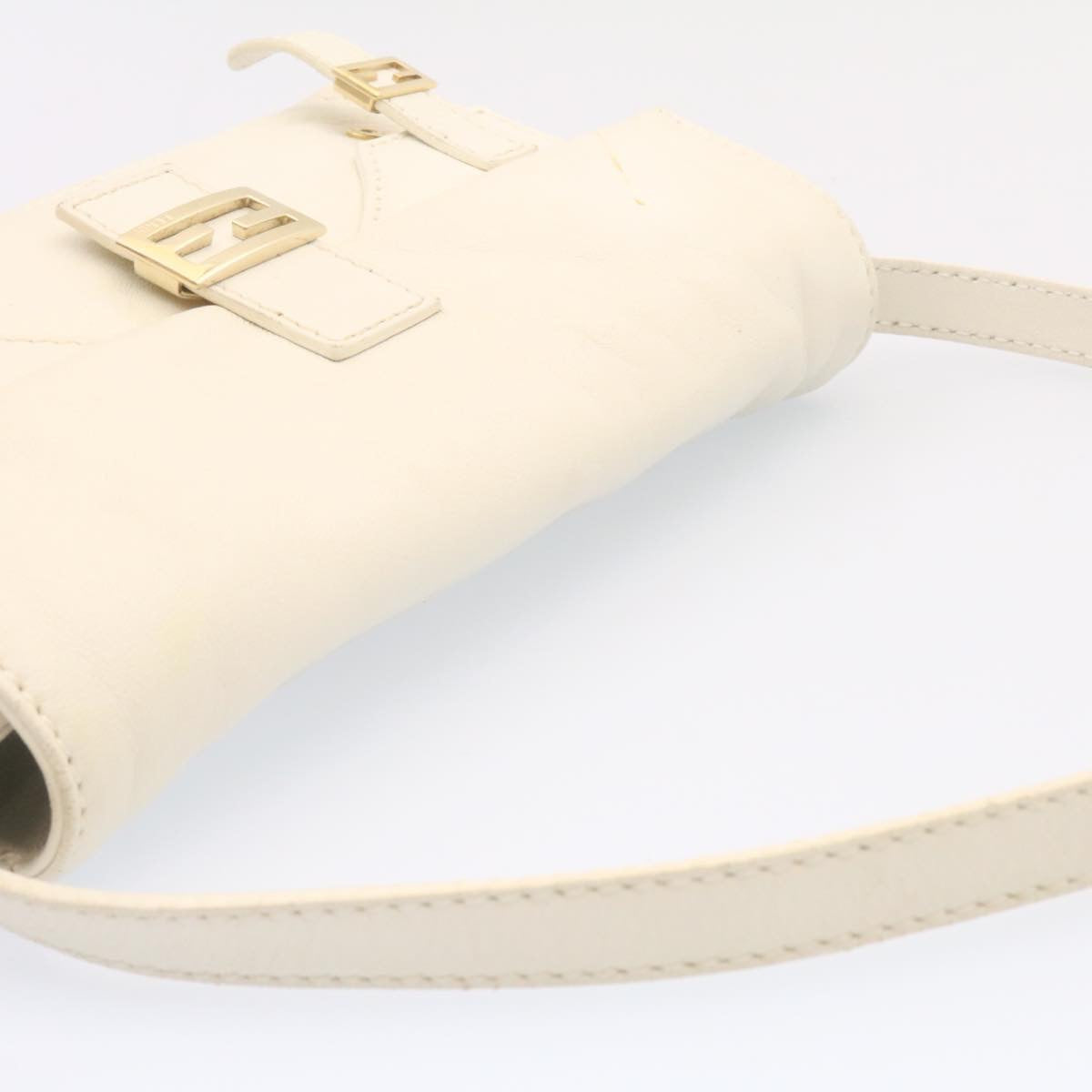 FENDI Shoulder Bag Leather White Gold Auth yt530