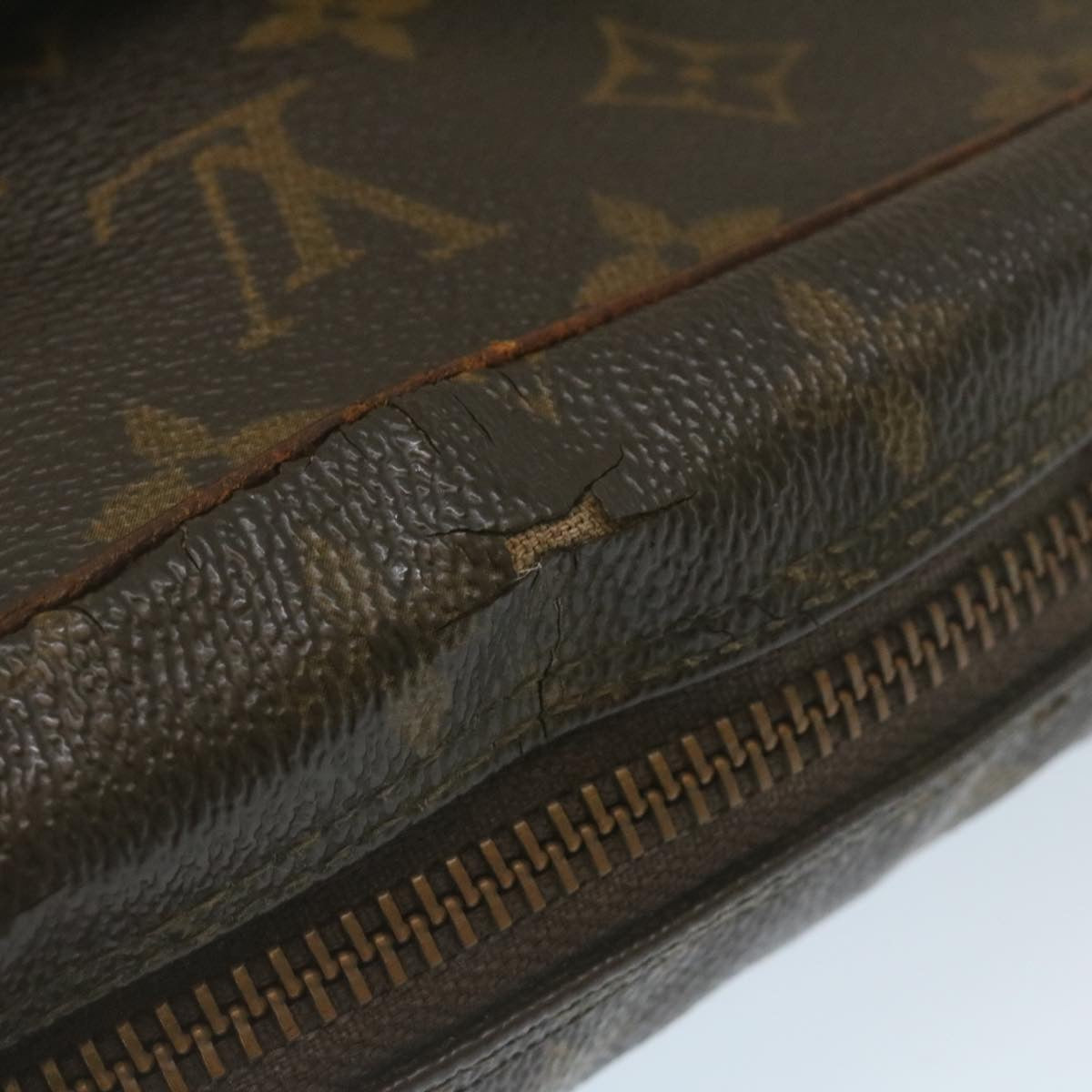 LOUIS VUITTON Monogram Compiegne 28 Clutch Bag M51845 LV Auth yt715