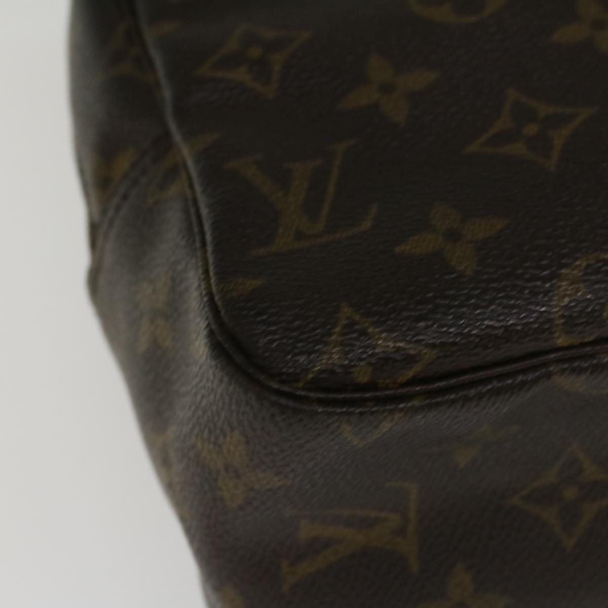 LOUIS VUITTON Monogram Trousse Toilette 28 Clutch Bag M47522 LV Auth Z090